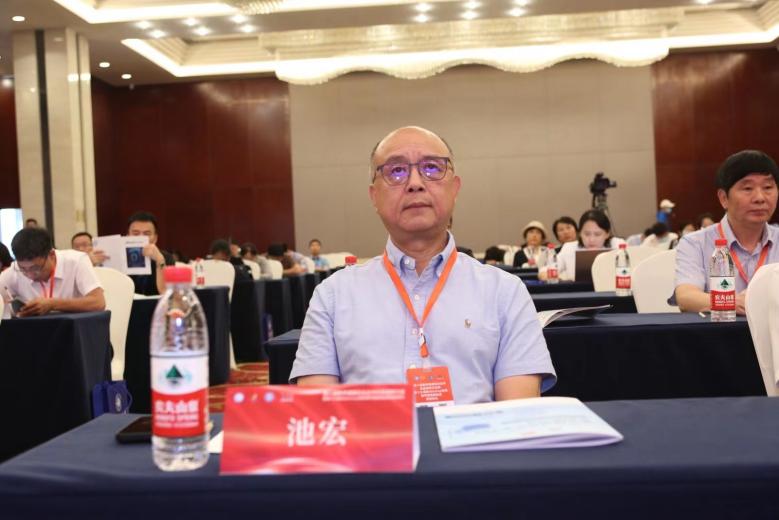 94b9de1ab5617460e6df637e79e5d44